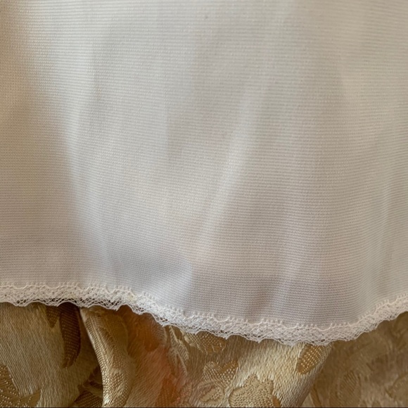 💰SALE💰 Vintage *NWT* Vanity Fair Slip - Picture 4 of 12